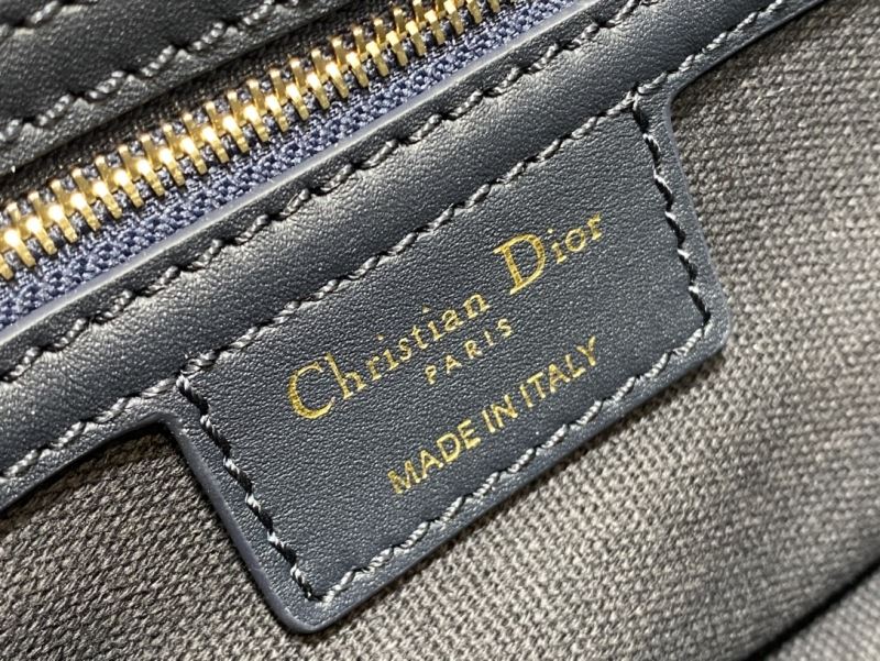 Christian Dior Montaigne Bags